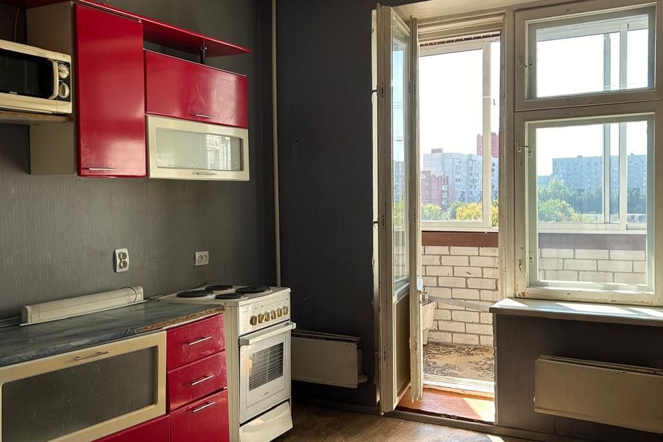 Продаётся 1-комнатная квартира, 42 м²