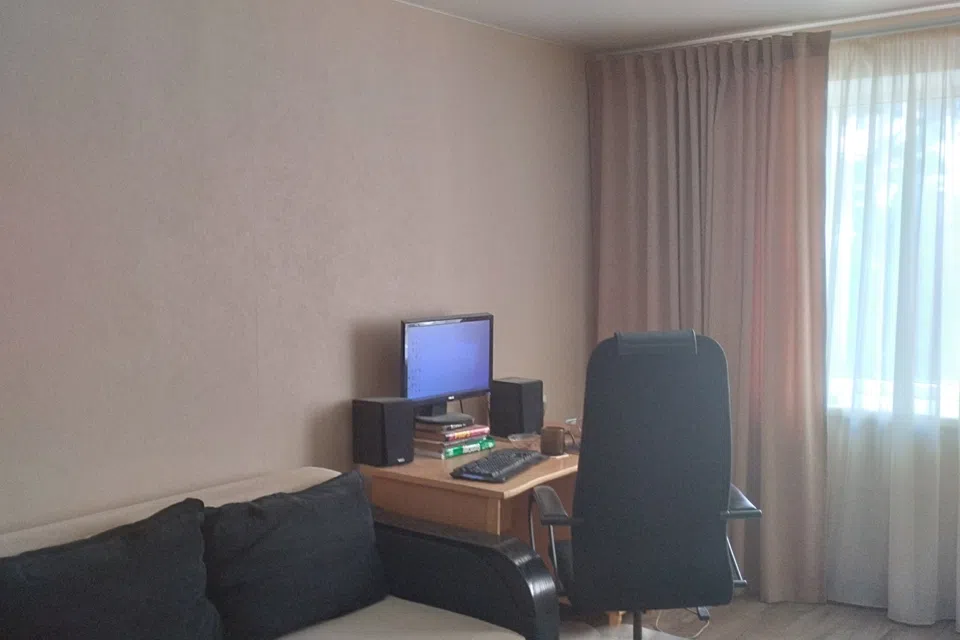 Продаётся 2-комнатная квартира, 58.4 м²