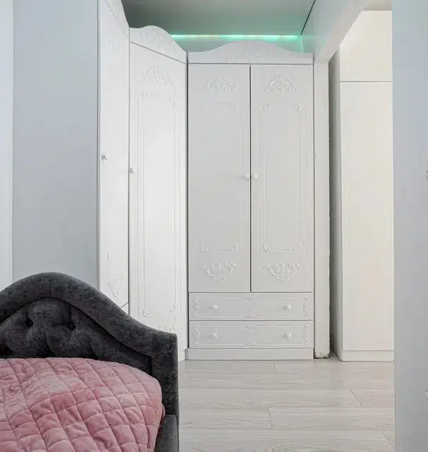 Продаётся 4-комнатная квартира, 108.8 м²