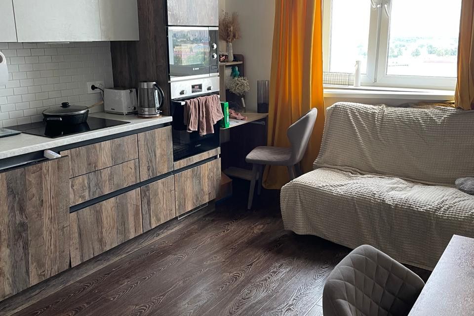 Продаётся 1-комнатная квартира, 48 м²