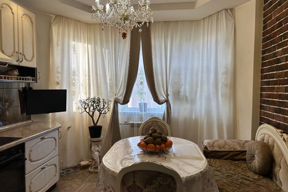 Продаётся 3-комнатная квартира, 74.7 м²