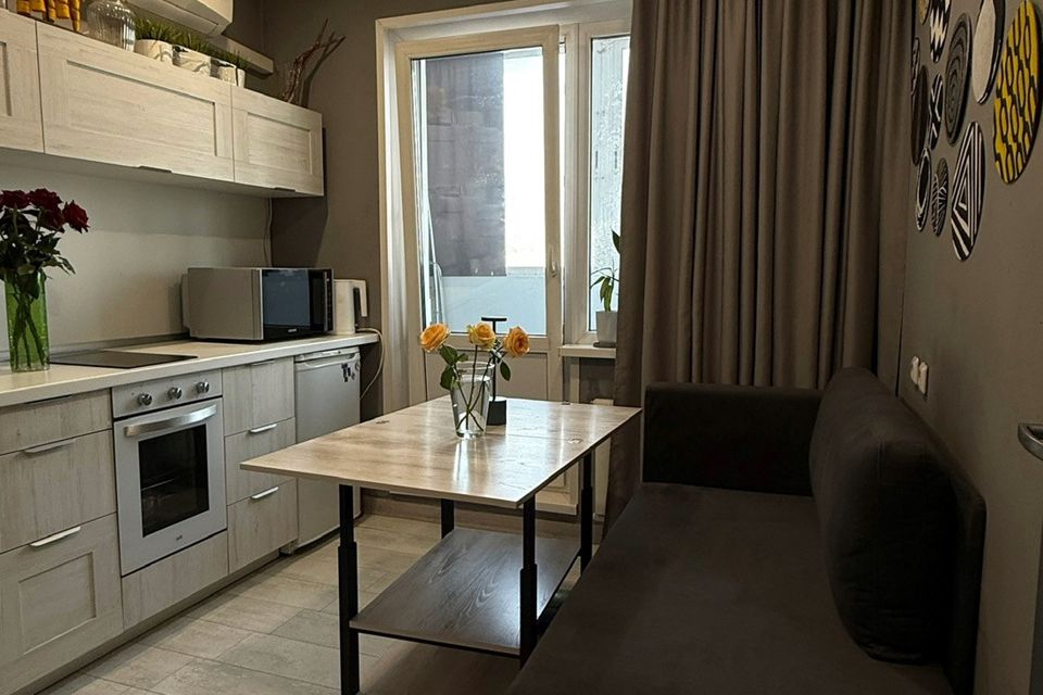 Продаётся 1-комнатная квартира, 40.2 м²
