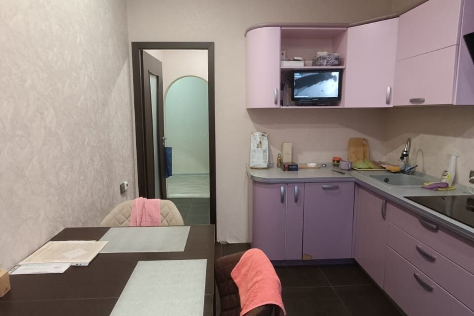 Продаётся 3-комнатная квартира, 75 м²