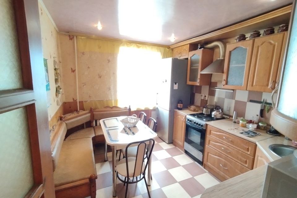 Продаётся 2-комнатная квартира, 67.9 м²