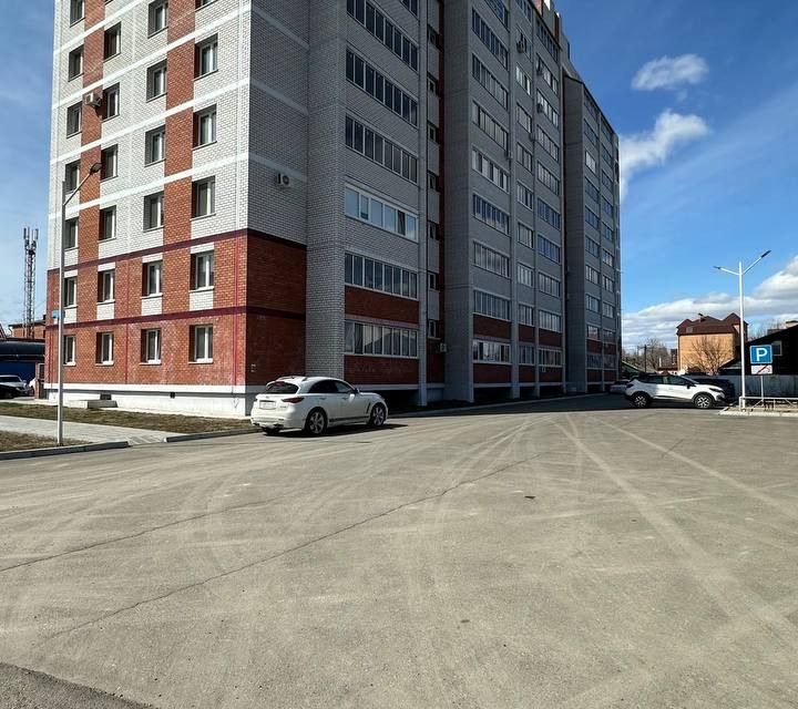 Продаётся 2-комнатная квартира, 62.3 м²