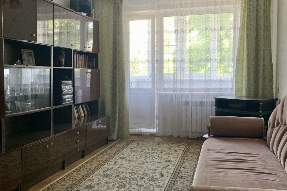 Продаётся 2-комнатная квартира, 47.2 м²