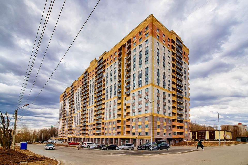 Продаётся 2-комнатная квартира, 67.8 м²