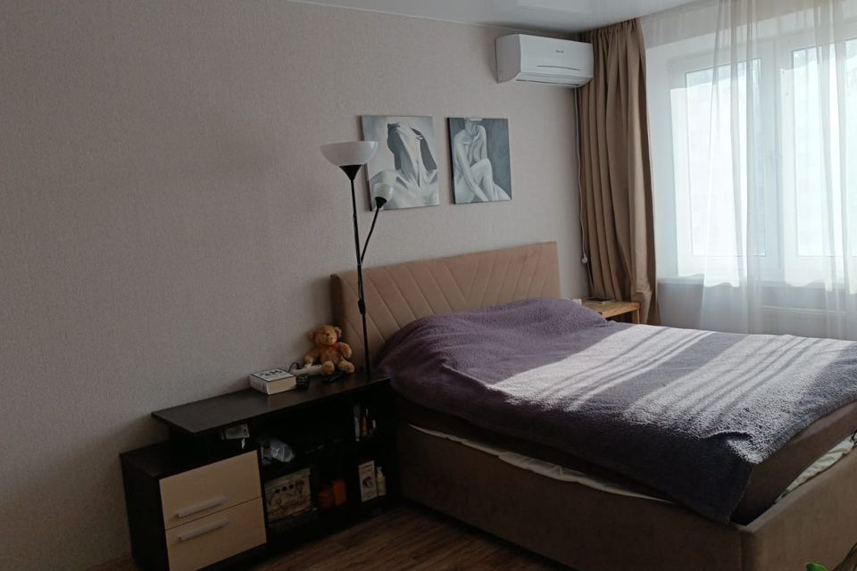Продаётся 1-комнатная квартира, 37 м²