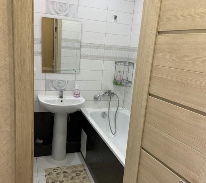 Сдаётся 1-комнатная квартира, 39 м²