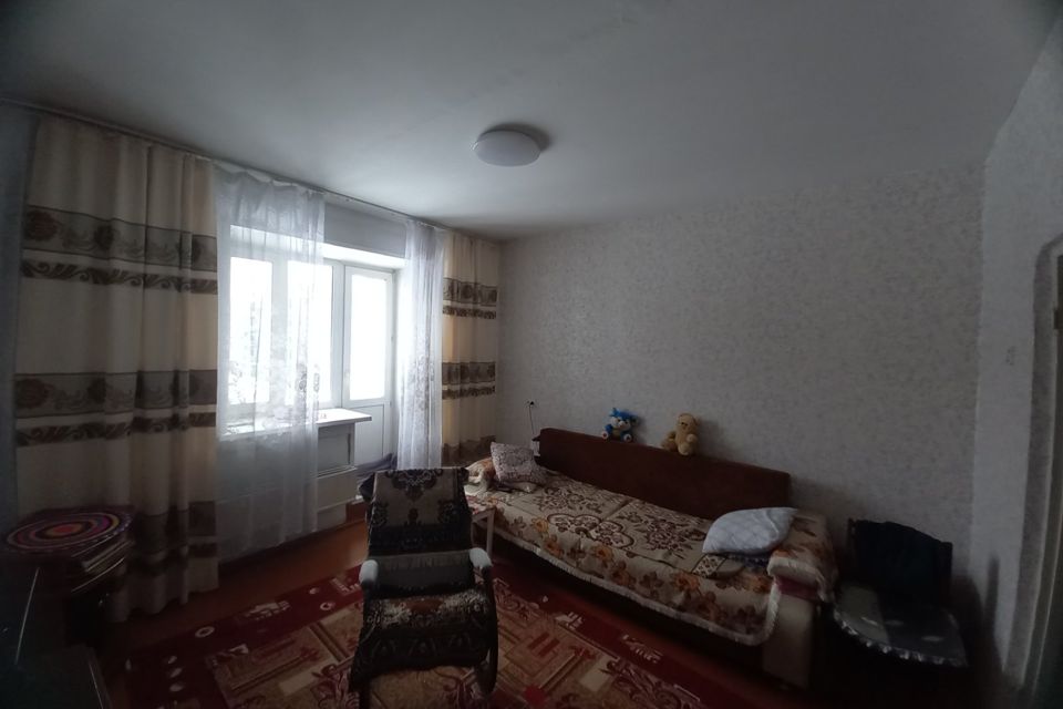 Продаётся 3-комнатная квартира, 58 м²