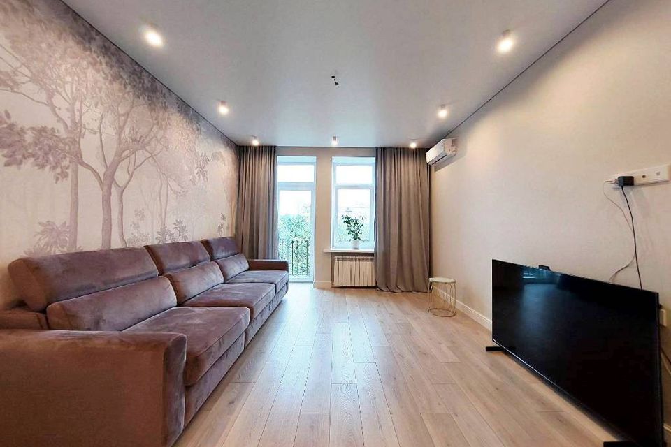 Продаётся 2-комнатная квартира, 63.5 м²