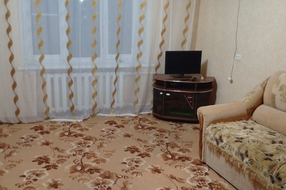 Сдаётся 2-комнатная квартира, 51.6 м²