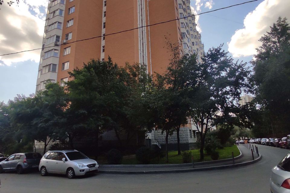 Продаётся 1-комнатная квартира, 37.5 м²