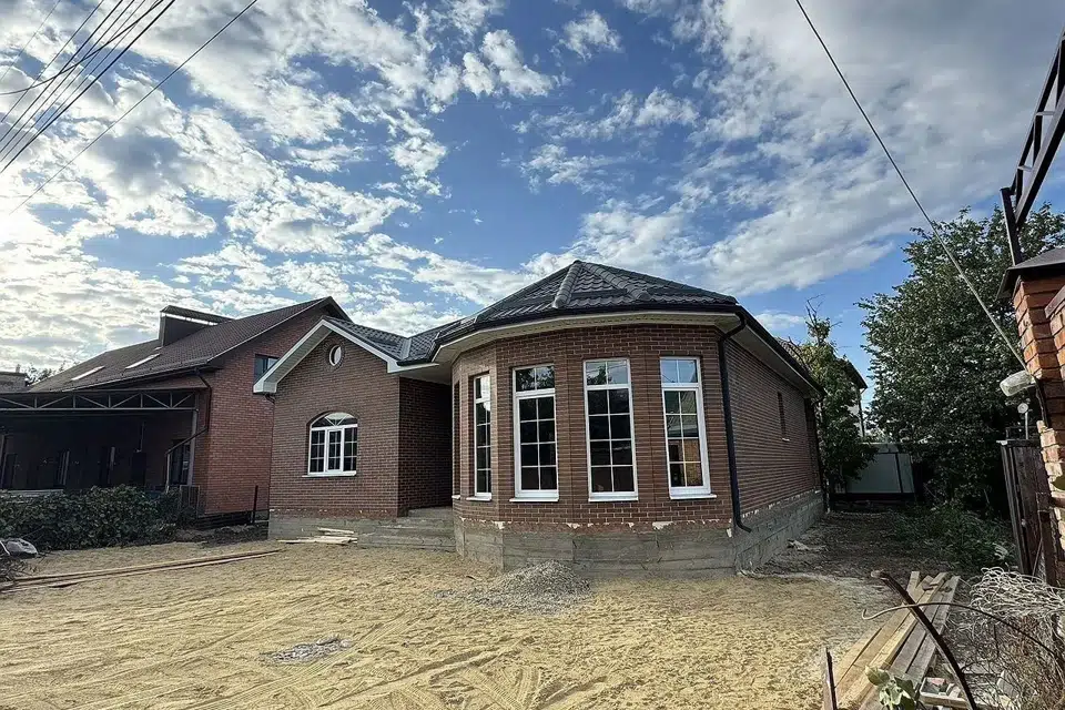 Продаётся 1-этажный дом, 105 м²