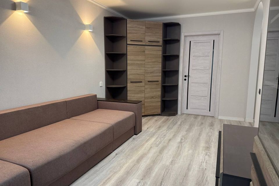 Продаётся 3-комнатная квартира, 62.3 м²