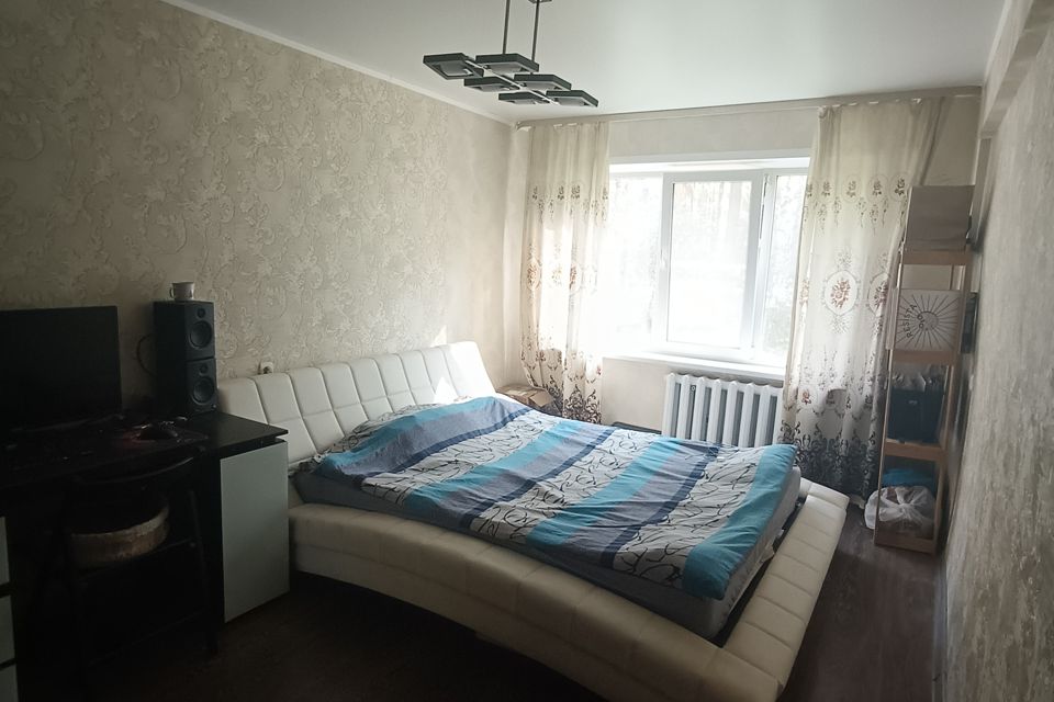 Продаётся 3-комнатная квартира, 68.2 м²