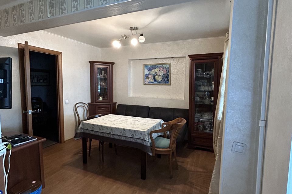 Продаётся 2-комнатная квартира, 57 м²