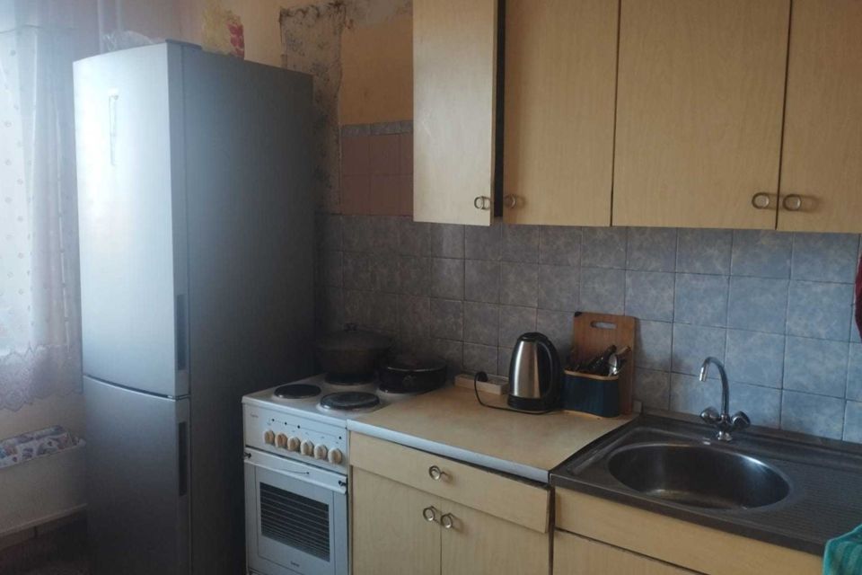 Продаётся 4-комнатная квартира, 83 м²