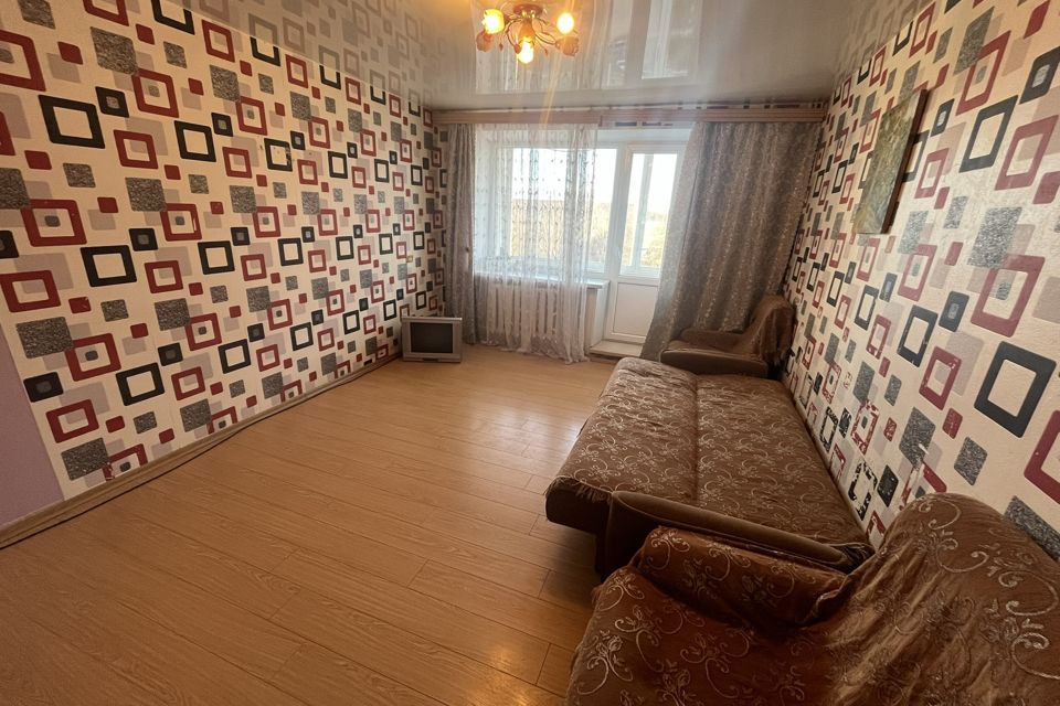 Продаётся 3-комнатная квартира, 58.5 м²