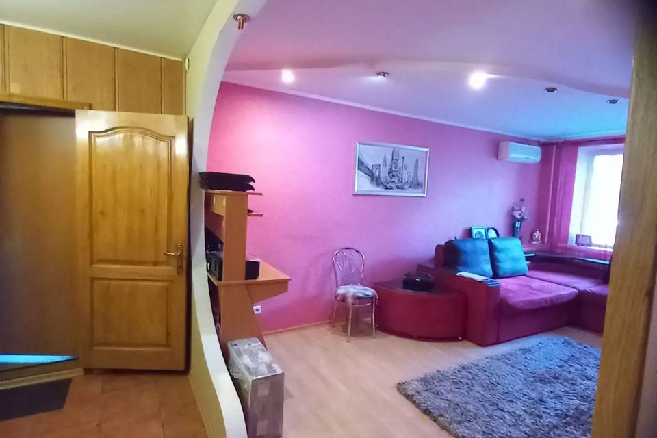 Продаётся 3-комнатная квартира, 73 м²