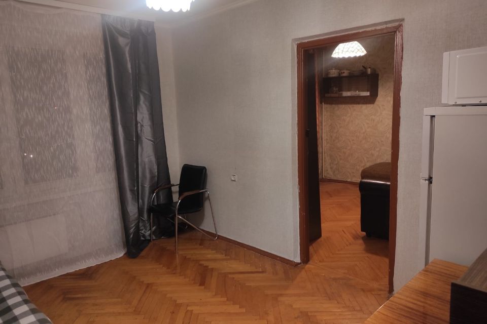 Продаётся комната в 4-комн. квартире, 25 м²