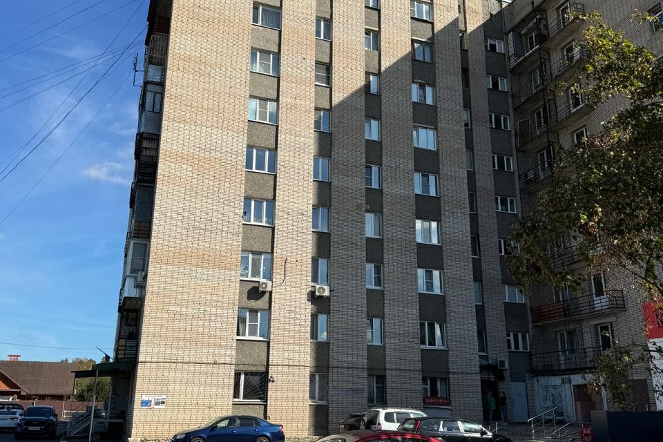 Продаётся 2-комнатная квартира, 42.7 м²