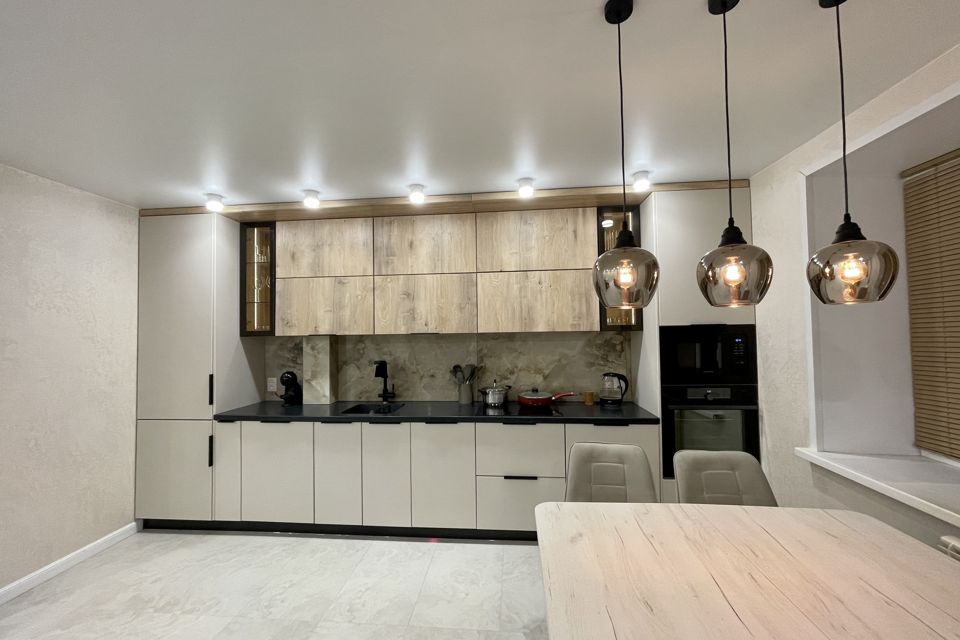 Продаётся 3-комнатная квартира, 74.4 м²