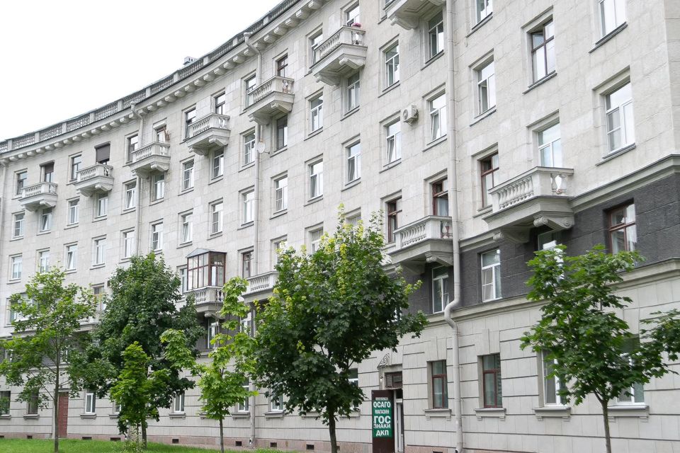 Продаётся 2-комнатная квартира, 93.1 м²