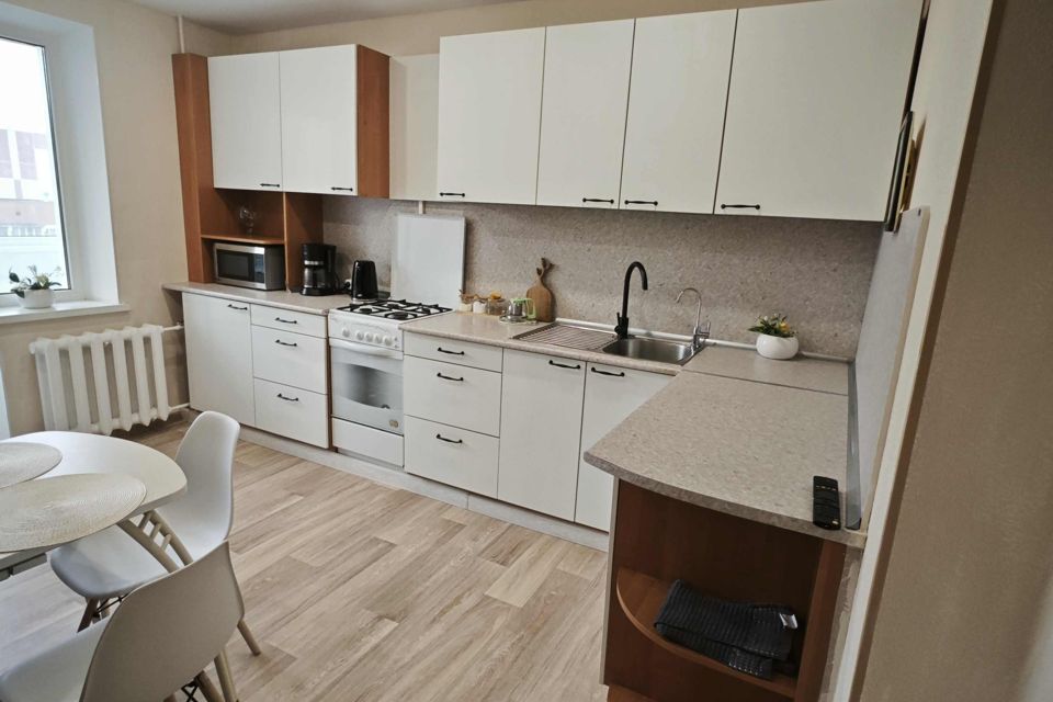 Продаётся 3-комнатная квартира, 71 м²