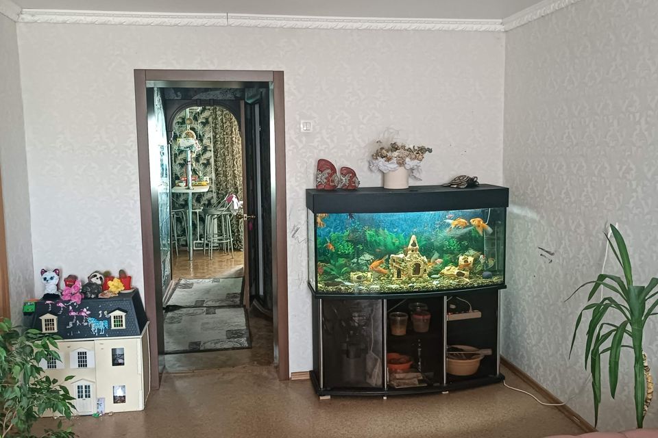 Продаётся 3-комнатная квартира, 61.1 м²