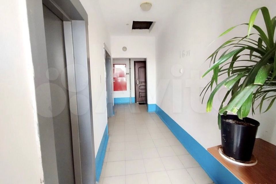 Продаётся 4-комнатная квартира, 104 м²