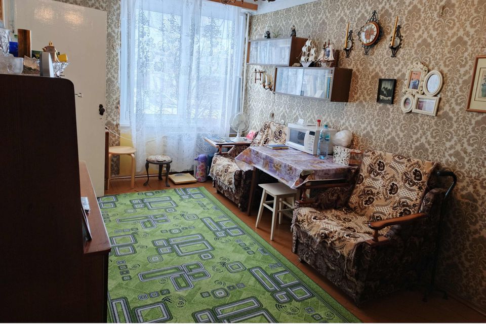 Продаётся 3-комнатная квартира, 54.2 м²