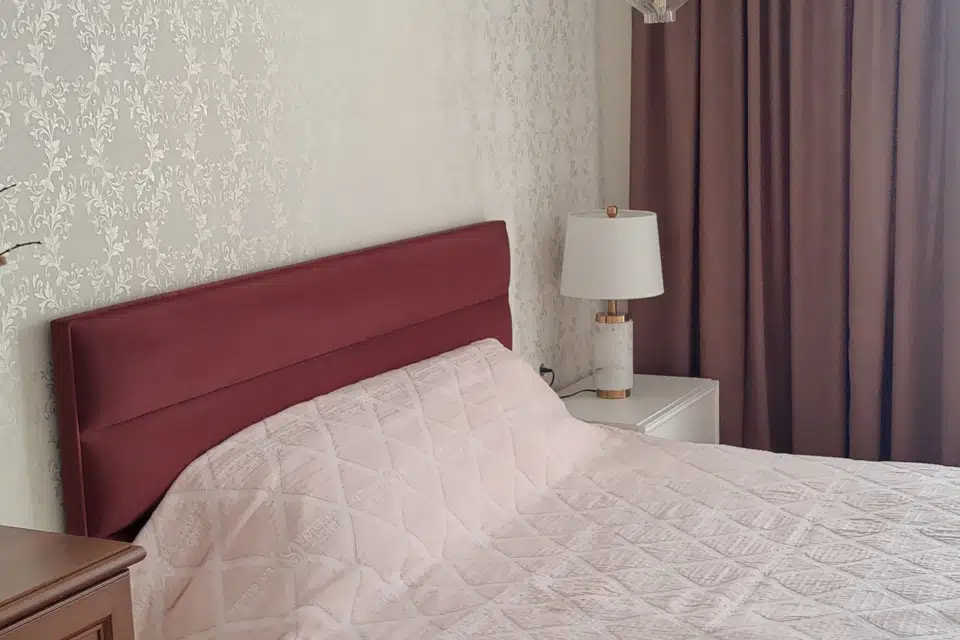 Продаётся 1-комнатная квартира, 53.6 м²