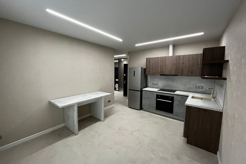 Продаётся 2-комнатная квартира, 65.4 м²
