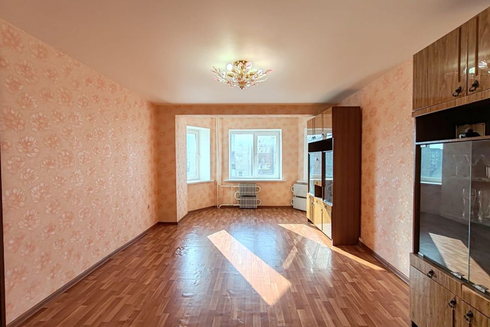 Продаётся 2-комнатная квартира, 58 м²