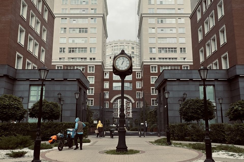 Продаётся 2-комнатная квартира, 87.3 м²