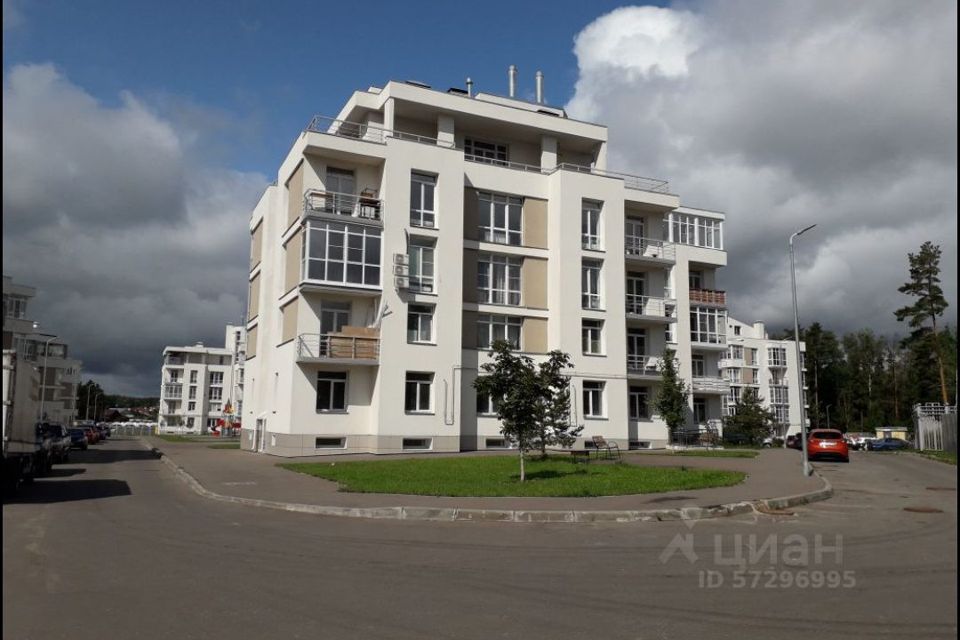 Продаётся студия, 38 м²