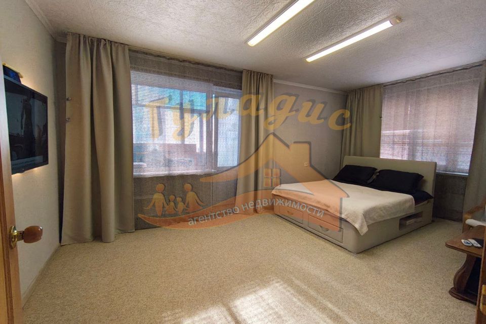 Продаётся 2-комнатная квартира, 52.4 м²