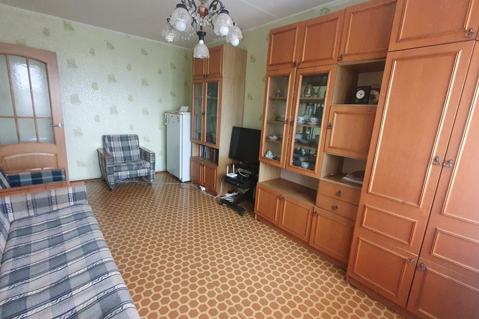 Продаётся 2-комнатная квартира, 43.8 м²