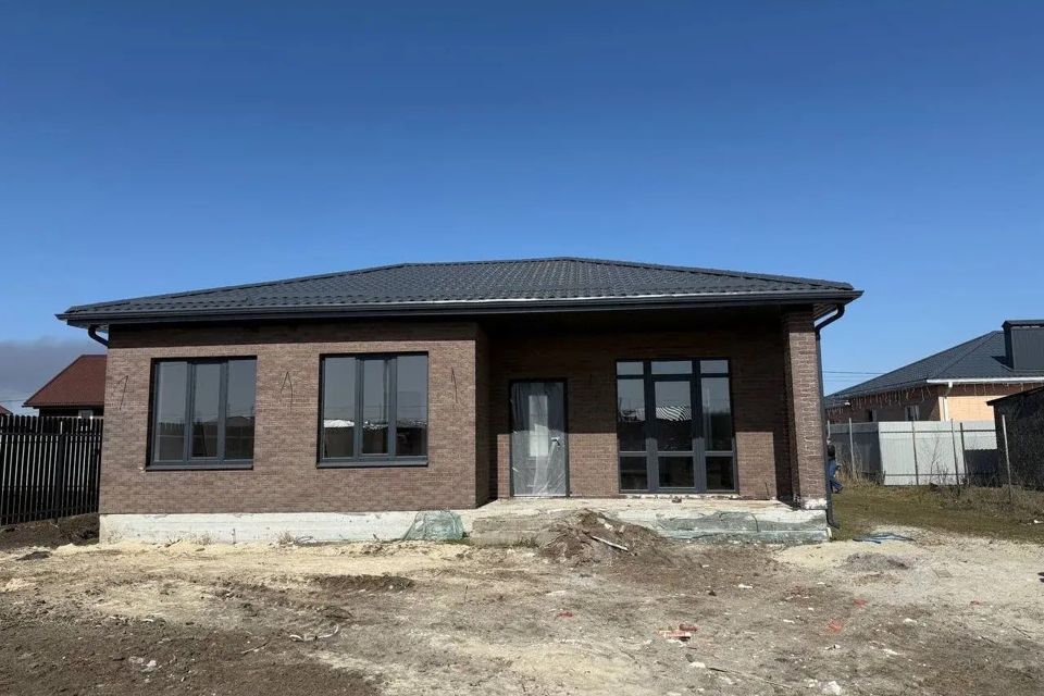 Продаётся 1-этажный дом, 103 м²