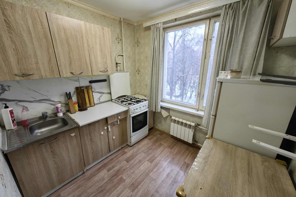 Продаётся 3-комнатная квартира, 57.6 м²