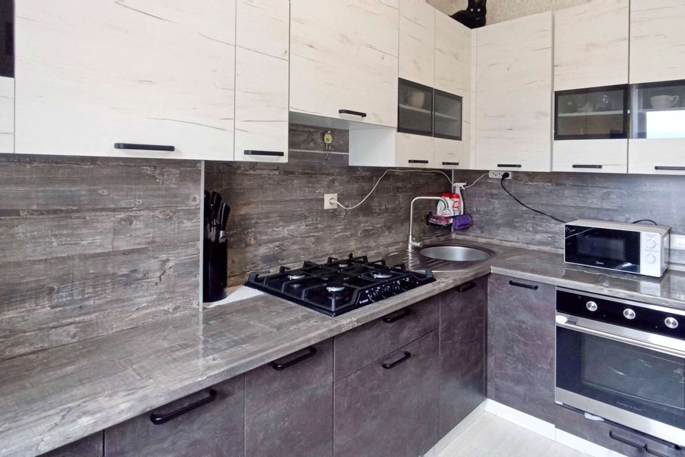 Продаётся 1-комнатная квартира, 33 м²