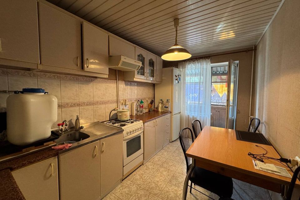Продаётся 4-комнатная квартира, 78 м²