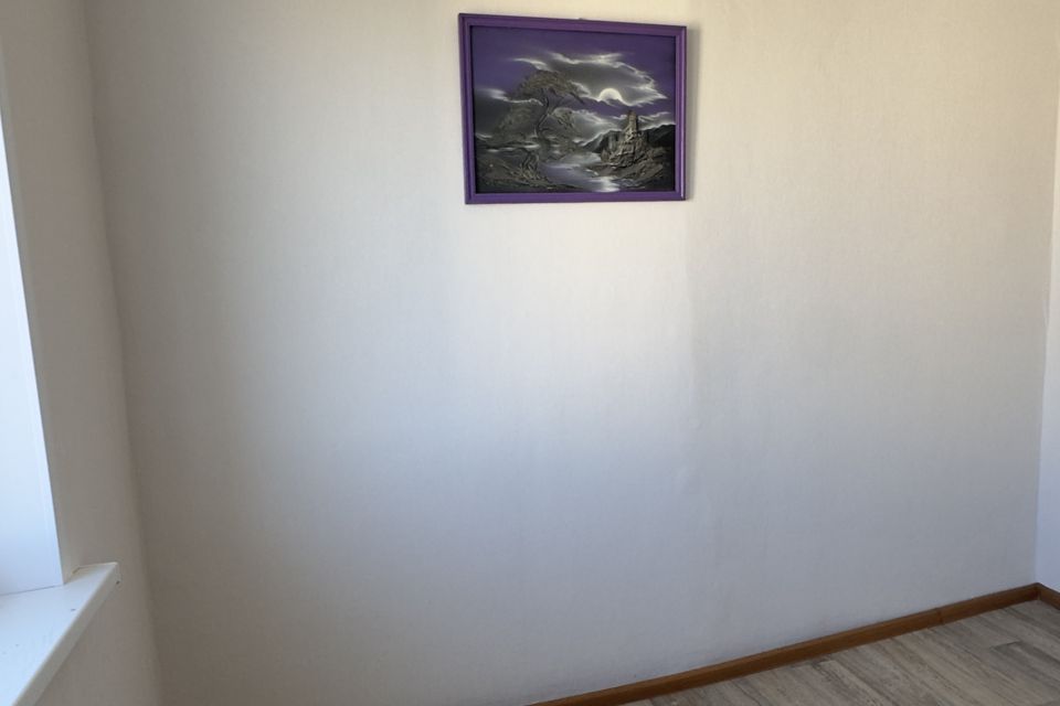 Продаётся 3-комнатная квартира, 57.9 м²