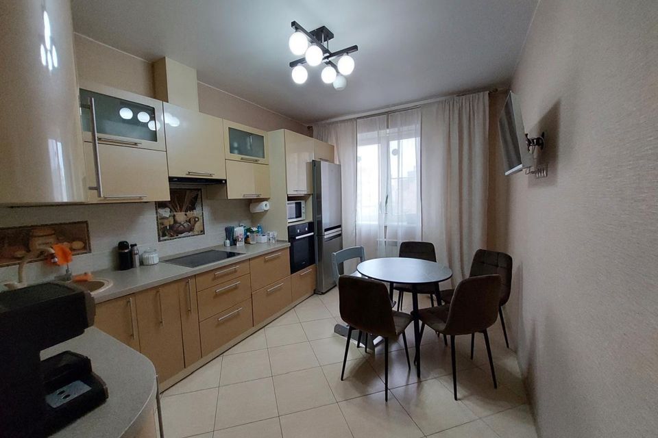 Продаётся 2-комнатная квартира, 61 м²