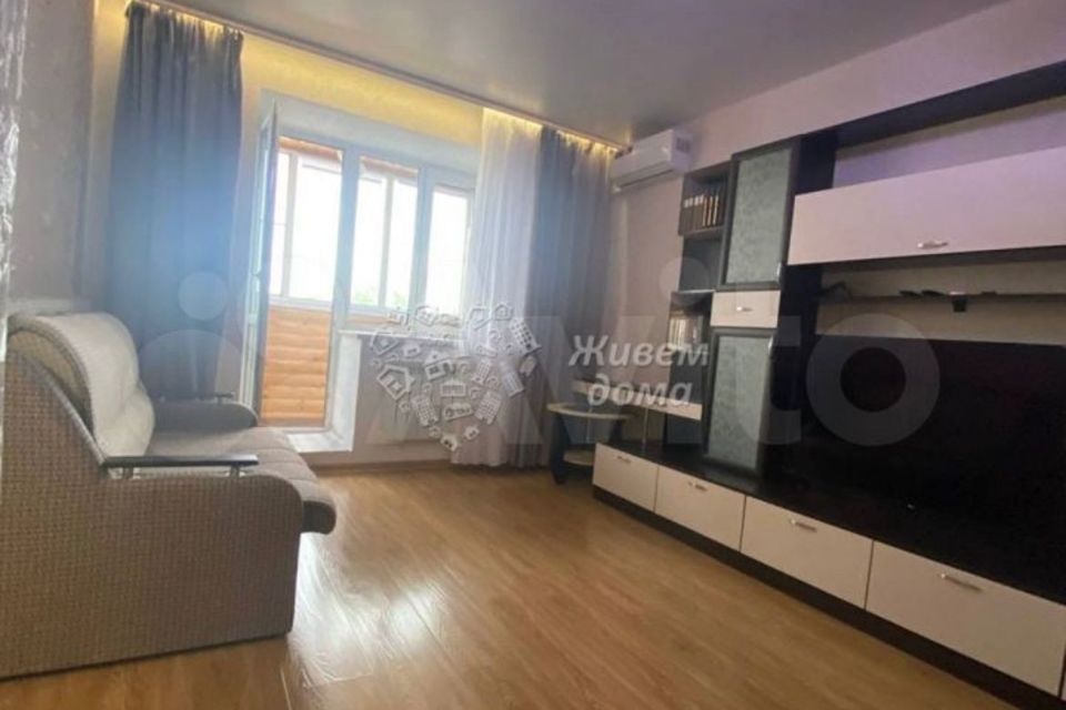 Продаётся 1-комнатная квартира, 37.66 м²