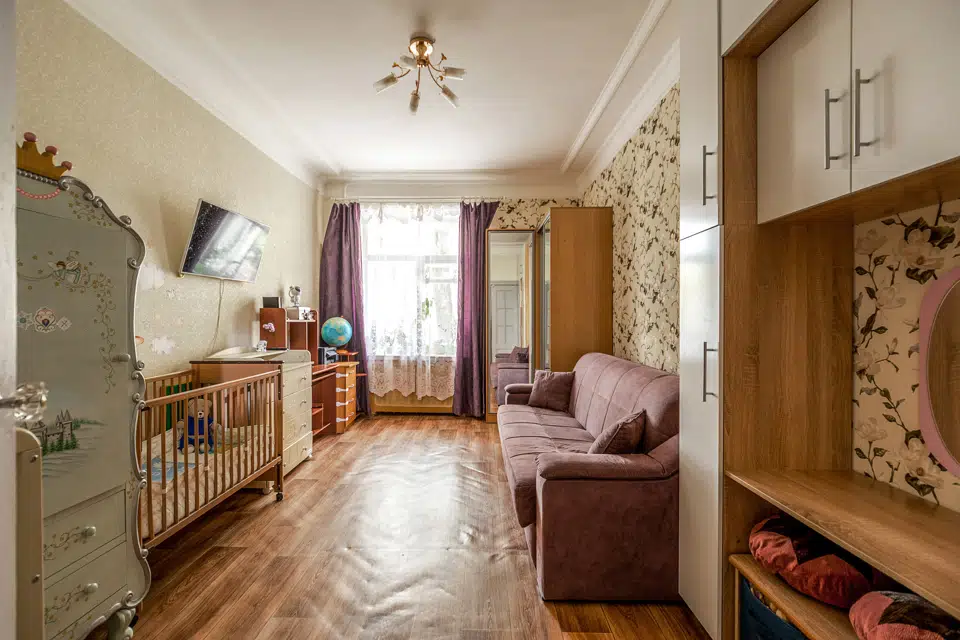 Продаётся 4-комнатная квартира, 84.8 м²