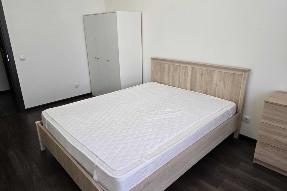 Сдаётся 2-комнатная квартира, 62 м²