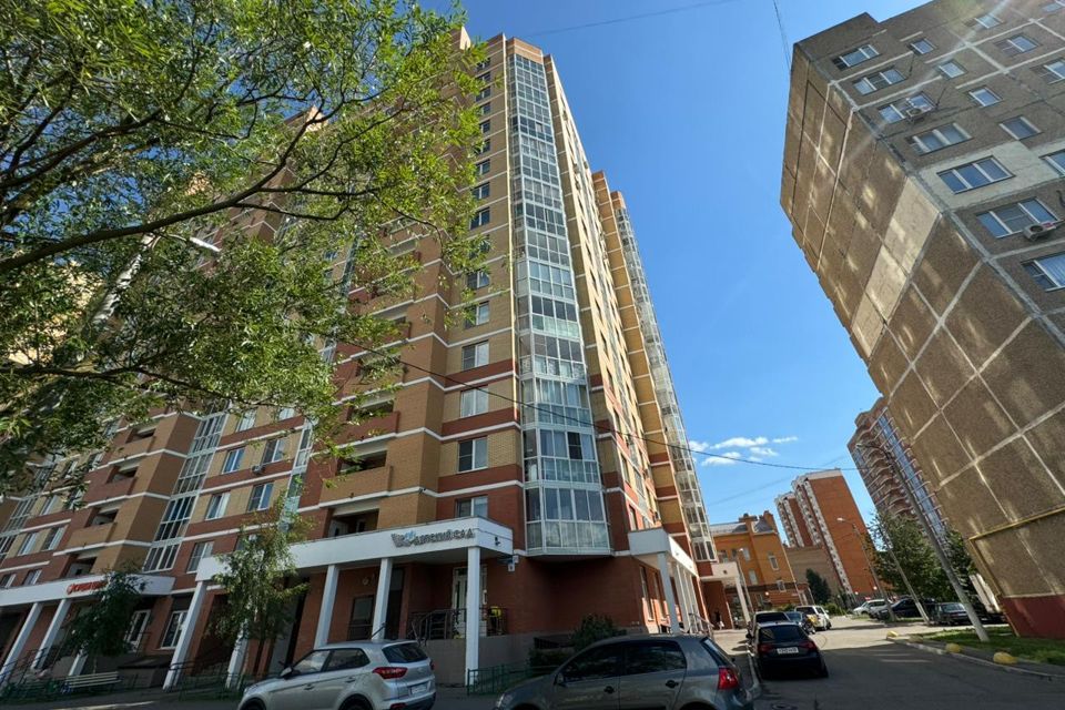 Продаётся 1-комнатная квартира, 50.5 м²
