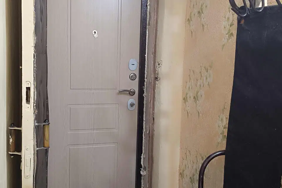 Продаётся 3-комнатная квартира, 57 м²